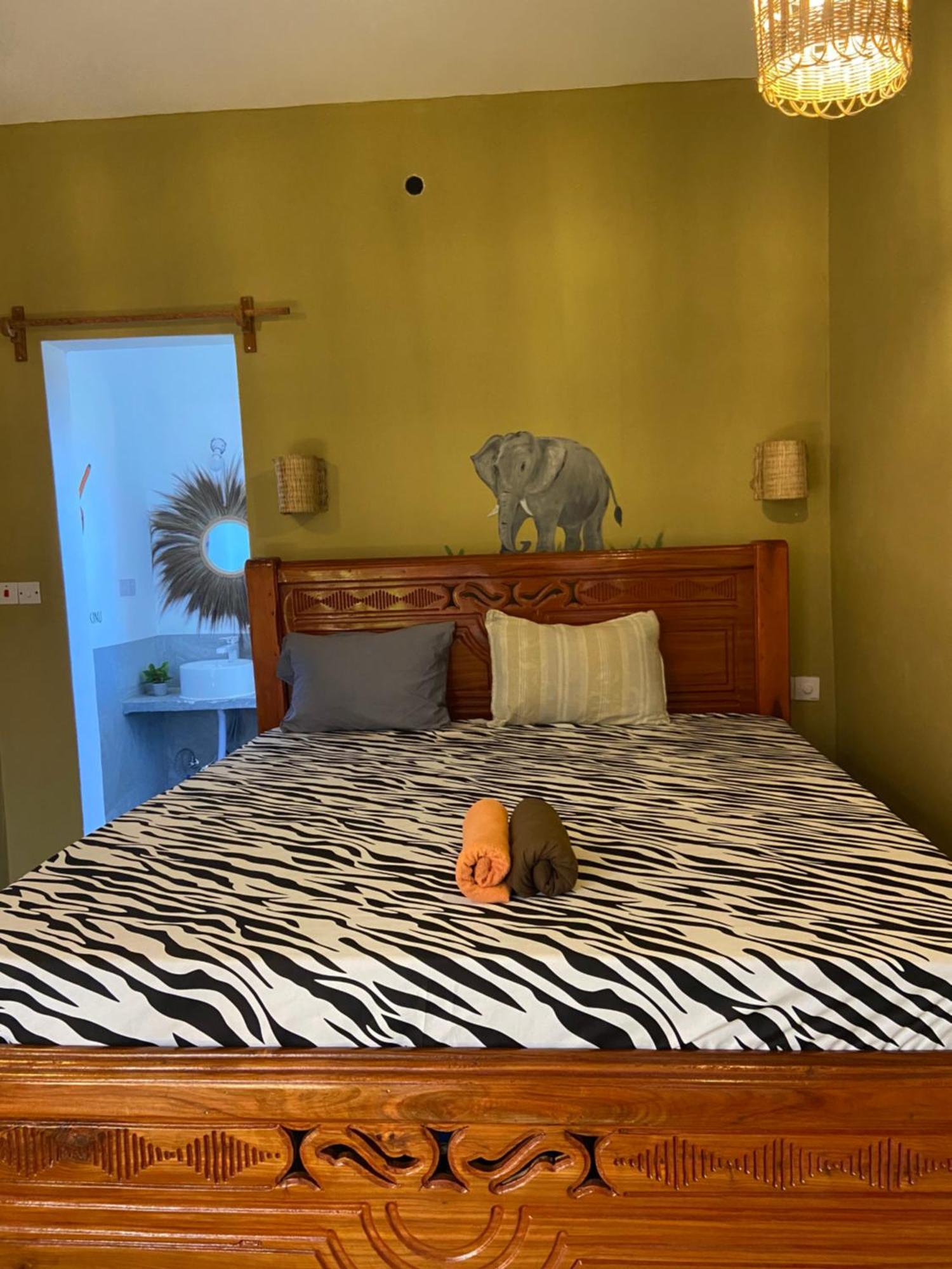 Hotel Bougain -nice For Couple Nungwi